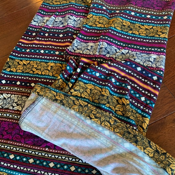 Flare Leggings (Extremely Soft), Size Small - Picture 10 of 13